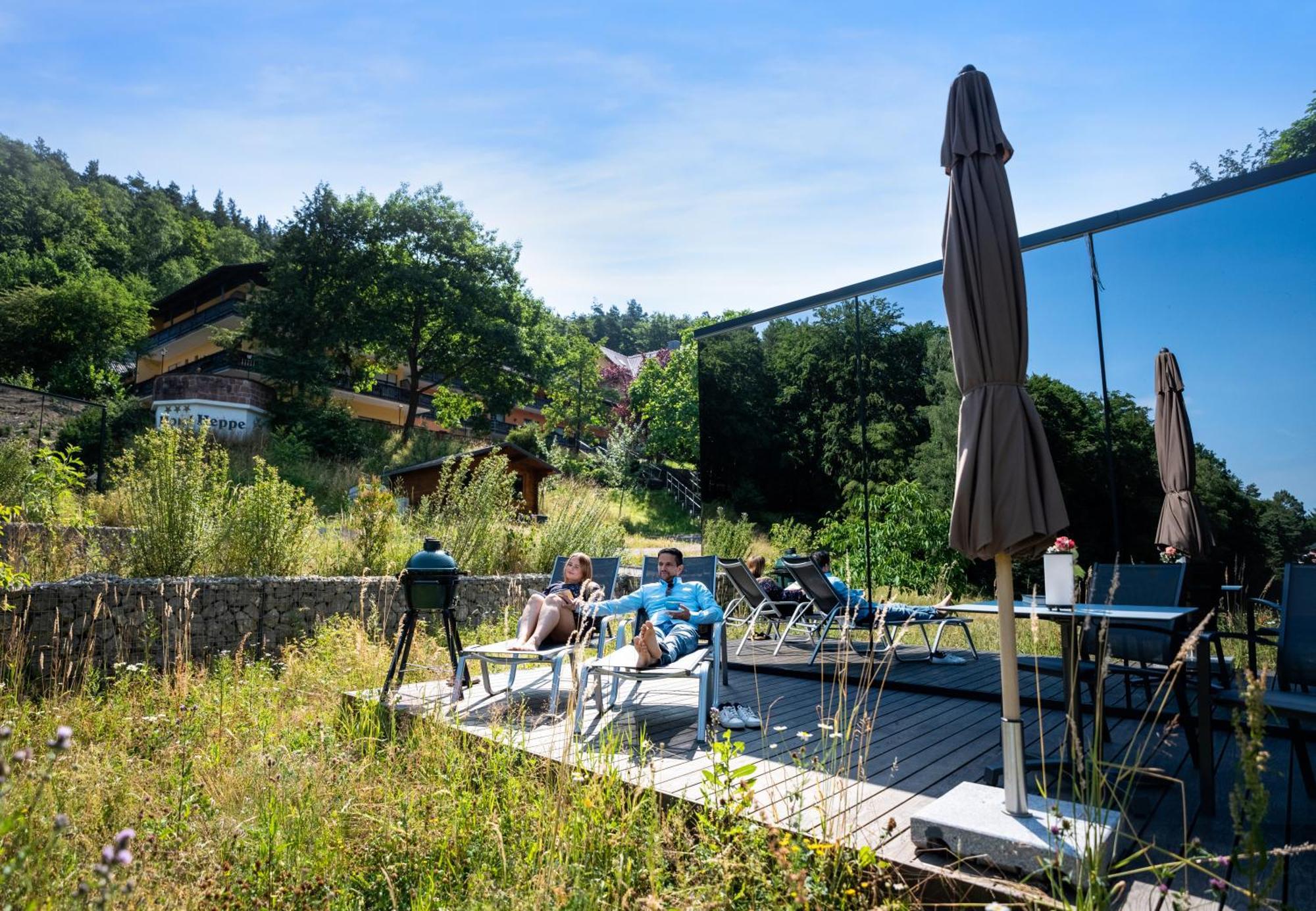 Wald-Hotel Heppe Dammbach Exteriör bild